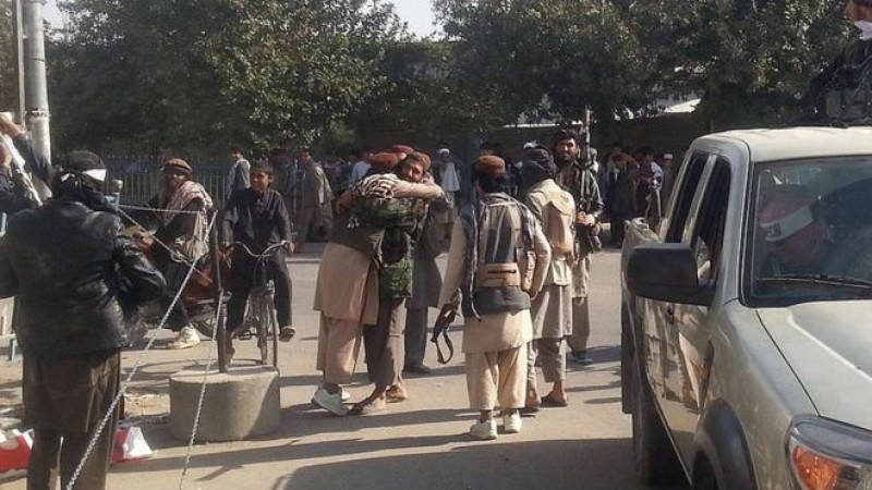ده-ها-مسافر-از-شاهراه-تخار-قندز-توسط-طالبان-ربوده-شدند