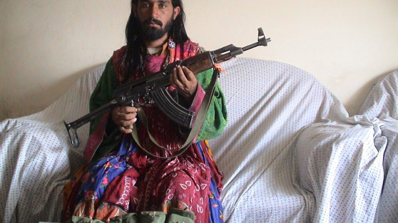 طالبان-با-لباس‌های-زنانه-وارد-جنگ-می-شوند