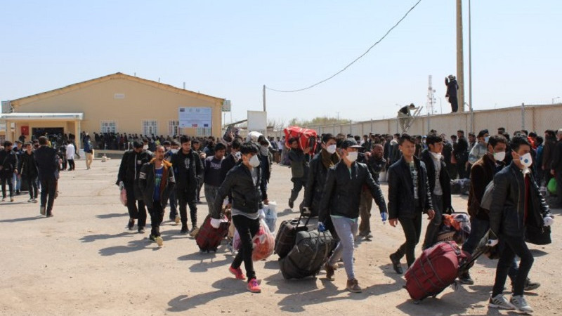 در-سه-روز-گذشته-هزاران-مهاجر-به-کشور-بازگشتهاند