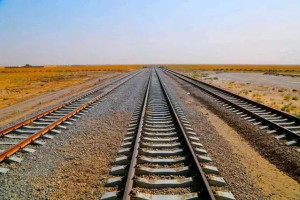 برای-نخستین-بار-تیل-دیزل-از-مسیر-خط-آهن-خواف–هرات-وارد-افغانستان-شد