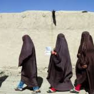 برای-خانواده-در-غزنی-کمک-صورت-گرفت