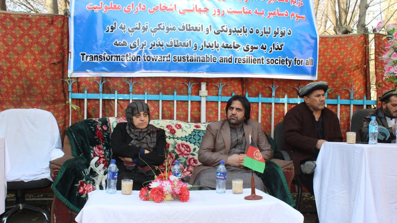 معلولان-کشور-خواهان-حقوق-خود-از-جانب-دولت-اند