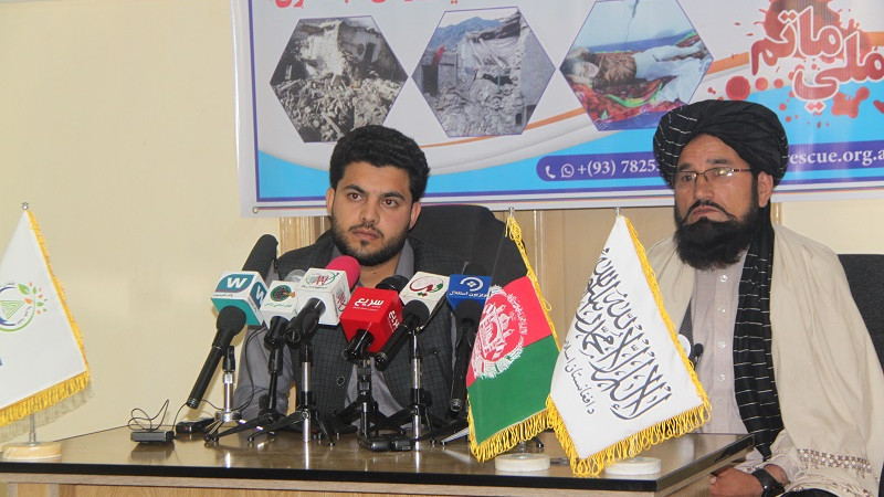 یک-بنیاد-خیریه-در-ولایت-خیمه-جمعآوری-کمک-به-زلزلهزدگان-برپا-کرد