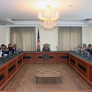 به-آسیب-دیدگان-سیلاب-ها-در-بدخشان-تن-گندم-توزیع-میشود