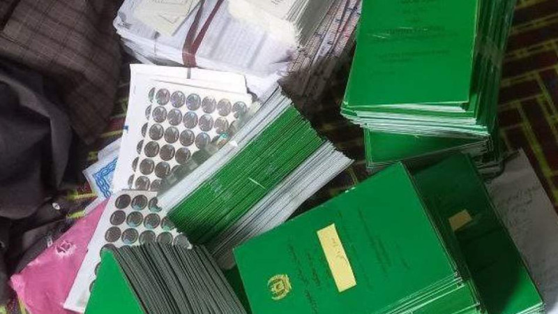 صدها-اسناد-جعلی-در-گمرک-کشف-و-ضبط-شد