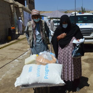 ۷۰۰-هزار-نفر-در-افغانستان-از-کمکهای-غذایی-بهرهمند-شدند