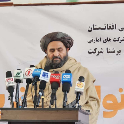 ملا-برادر-بند-برق-۴-میگاواتی-پارنده-را-در-پنجشیر-افتتاح-کرد