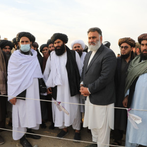 ملا-برادر-برای-بررسی-کار-کانال-قوش-تپه-به-بلخ-رفت