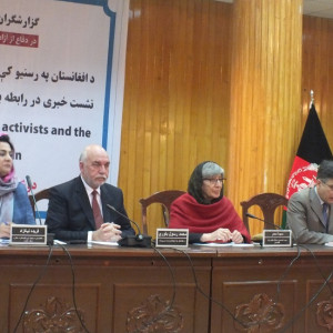 حضور-خبرنگاران-زن-در-رسانه-ها-کمرنگ-است