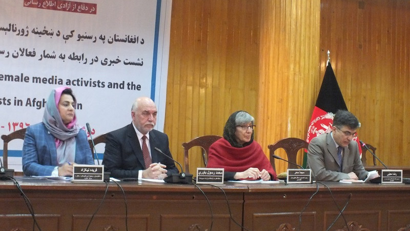 حضور-خبرنگاران-زن-در-رسانه-ها-کمرنگ-است