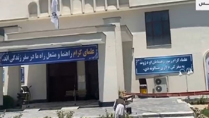کارشناسان-جرگه-مشورتی-بدون-حضور-زنان-و-جامعه-مدنی-ناقص-است