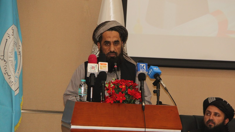 جشن-دانشآموختگی-دانشجوی-انستیتوت-تکنالوژی-افغان