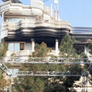 بلخ؛-ساختمان-مشترک-دو-رسانه-دچار-آتشسوزی-شده-است