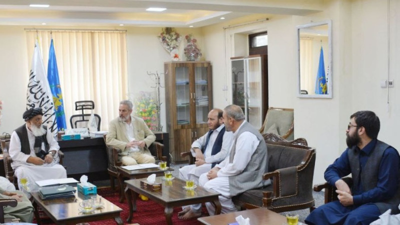 وزارت-مهاجرین-چندین-تفاهمنامه-امضا-کرد