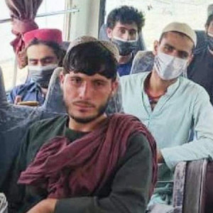 بازگشت-خانواده-مهاجر-افغان-از-پاکستان