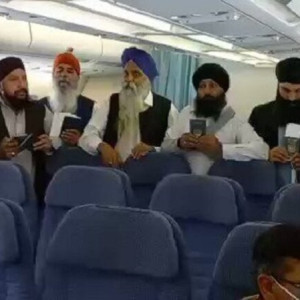 شماری-سیکها-امروز-کشور-را-ترک-کردند