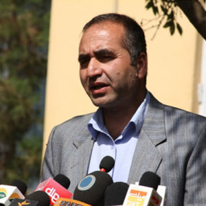 از-صحبتهای-غیر-مسوولانۀ-حکمتیار-جلوگیری-شود