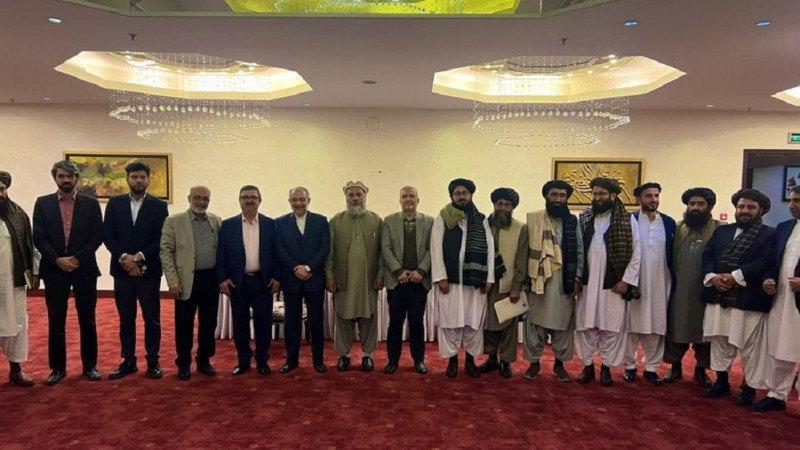 گفتگوی-ایران-و-افغانستان-روی-افزیش-تعاملات-تجاری