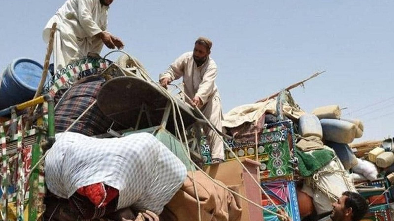 بیش-از-۱۰۰-خانواده-افغان-از-پاکستان-اخراج-شدند
