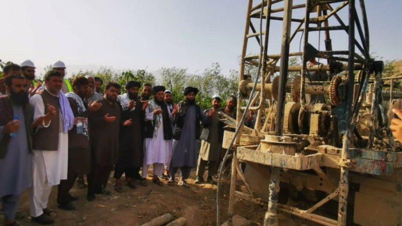 کار-ساخت-دو-شبکه-تأمین-آب-آشامیدنی-در-سمنگان-آغاز-شد