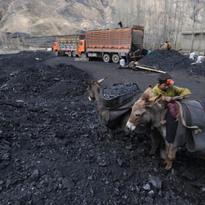 ریزش-معدن-در-سمنگان-جان-یک-معدن-کار-را-گرفت