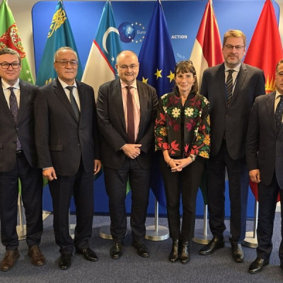 نشست-اتحادیه-اروپا-و-آسیای-مرکزی-درباره-افغانستان-در-بروکسل-برگزار-شد