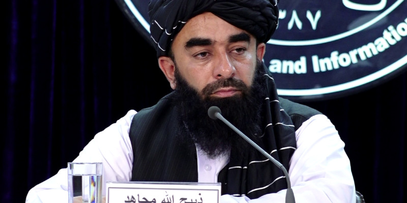 مجاهد امریکا را به بزرگ‌نمایی داعش در افغانستان متهم کرد