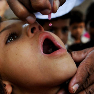 کارزار-تطبیق-واکسین-پولیو-در-کشور-آغاز-میشود