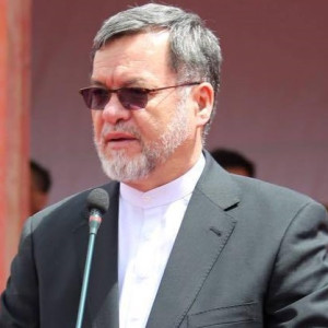 زنجیر-زنی-و-قمه-زنی؛-باعث-تمسخر-قیام-امام-حسین-می-شود