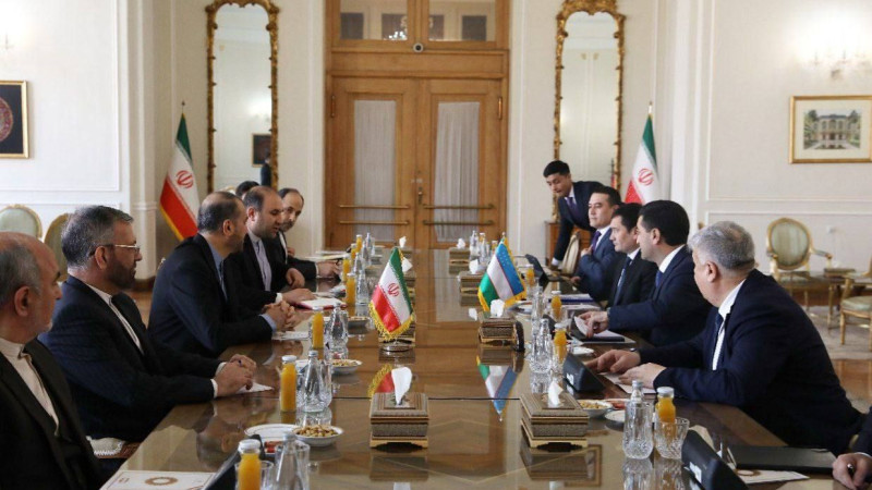 گفتگوی-وزیران-خارجه-ایران-و-ازبیکستان-در-مورد-افغانستان