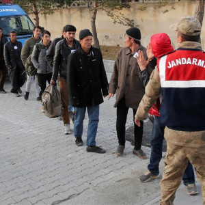 ترکیه-طی-دو-روز-بیش-از-۳۶۵-پناهجوی-افغان-را-اخراج-کرد