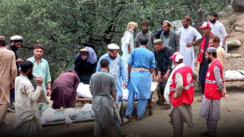 مجاهد-شمار-قربانیان-زلزله-کنر-را-بیش-از-هزار-و-۴۰۰-نفر-اعلام-کرد