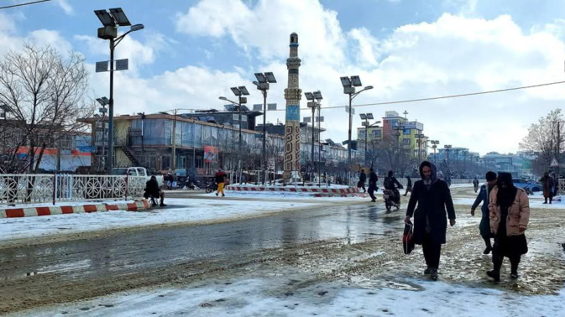 برفکوچ-در-غور-جان-سه-تن-را-گرفت