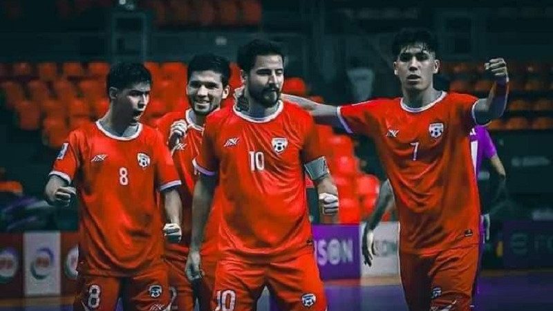 تیم-ملی-فوتسال-افغانستان-و-تاجیکستان-به-میدان-می‌رود