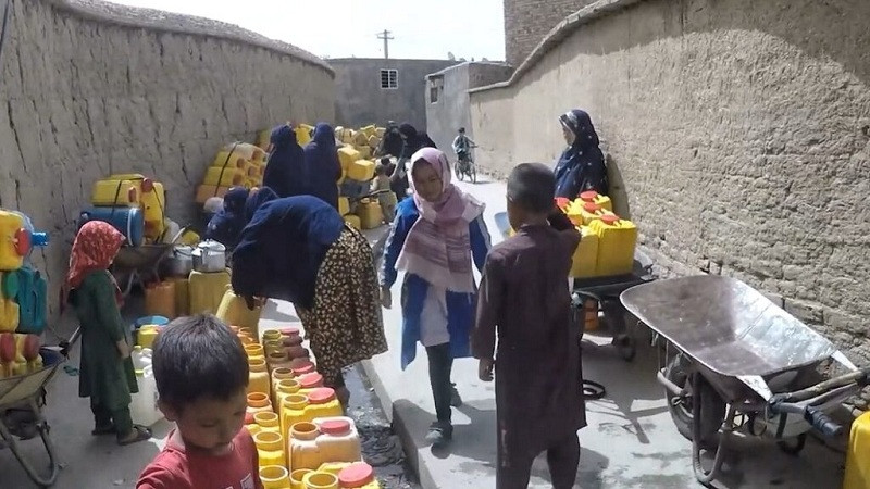 حدود-درصد-خانواده‌های-افغان-به-آب-آشامیدنی-سالم-دسترسی-ندارد