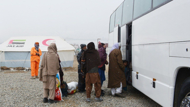 روند-انتقال-بیجاشدگان-از-کابل-به-کندز-آغاز-شد