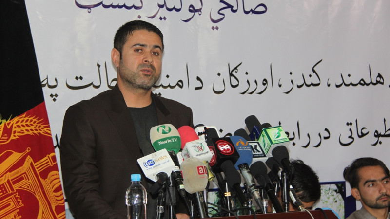 کم-کاری-حکومت-در-دو-سال-گذشته-سبب-افزایش-فاصله-بین-ملت-و-دولت-شده-است