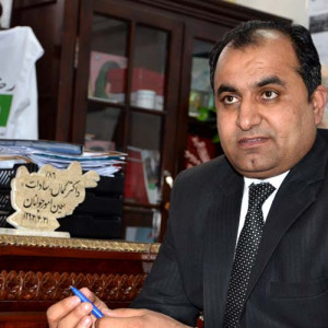 جوانان-را-از-قوانین-نافذه-کشور-آگاه-میسازیم