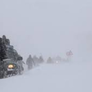 والی-سرپل-برای-بازگشایی-سرکها-تلاش-جریان-دارد