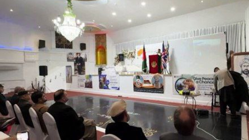 نشست-افغانها-در-برمنگام-با-تأکید-بر-ادامه-کمکها-به-افغانستان-برگزار-شد