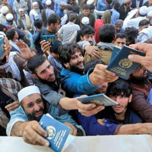 ثبتنام-۱۵-هزار-تن-برای-کار-در-قطر؛-فقط-۳۱۰۰-نفر-انتخاب-میشوند