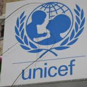 یونیسف-به-بیش-از-۲-هزار-مرکز-صحی-کمک-کردیم