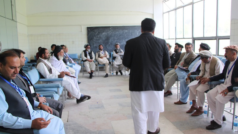 تاکید-اعضای-لویه-جرگه-بر-آتش-بس-زود-هنگام-و-آغاز-مذاکرات-بین-الافغانی