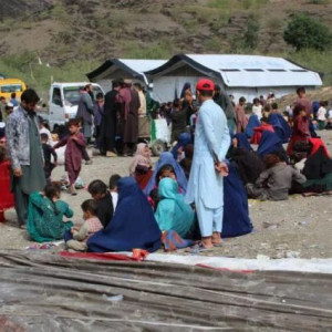 توزیع-حدود-۲-میلیارد-افغانی-برای-مهاجران-بازگشته-در-یک-ماه