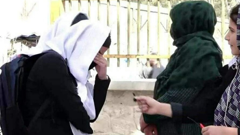 بسته-ماندن-مکاتب-پیامدهای-ویرانگری-برای-دختران-در-پی-دارد