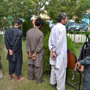 یک-ماین-گذار-و-سارق-در-غزنی-بازداشت-شدند